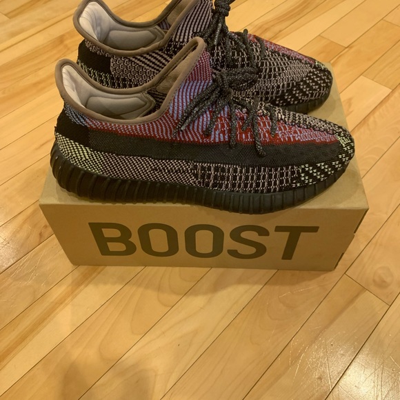 Yeezy Yecheil Non-reflective - Picture 5 of 12